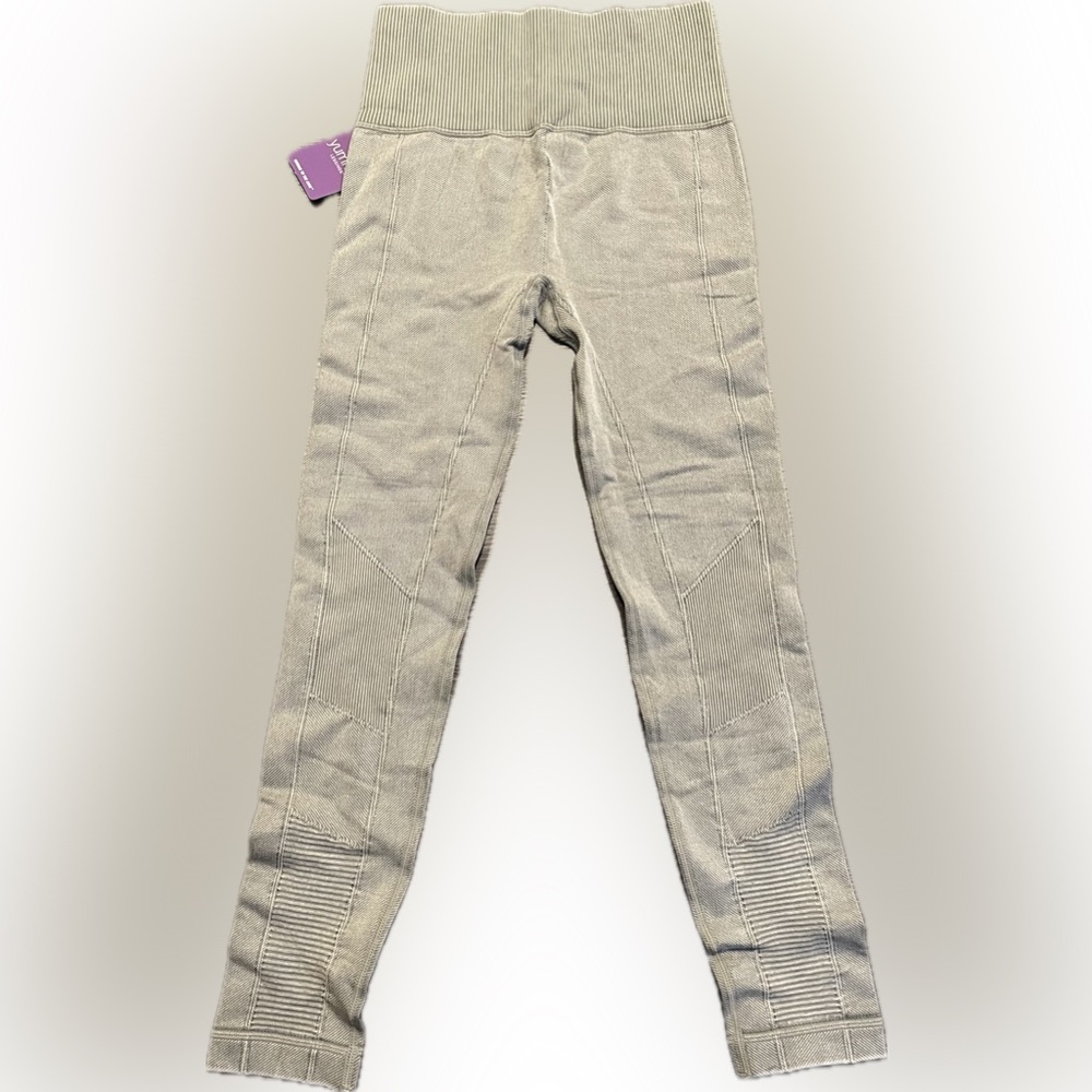 Yummie Moto Washed‎ Seamless Skimmer Legging, Fatigue Green US Sm/Med NWT